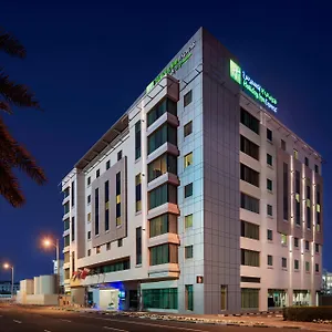 Express Dubai, Jumeirah By Ihg Дубай